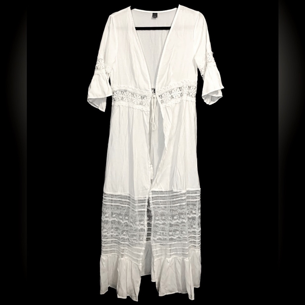 SHEIN Peasant Style Embroidered Lace Inset Robe